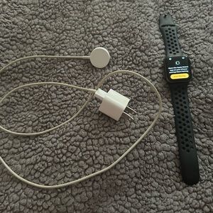Nike Apple Watch Series 4